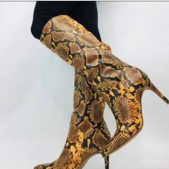 Steve Madden Mobwife kings yellow snake high boots - Picture 1 of 4